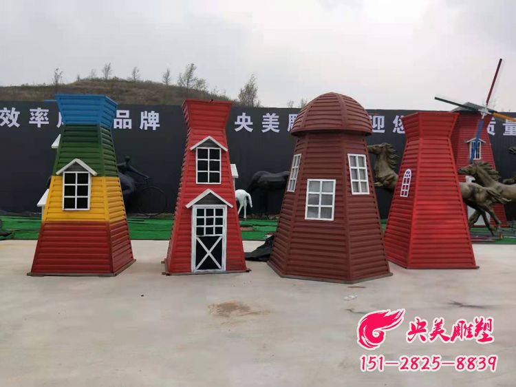 风车雕塑-玻璃钢动漫主题风车装饰景观雕塑图片 风车雕塑-玻璃钢动漫主题风车装饰景观雕塑图片