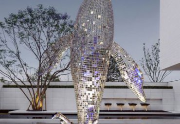 镂空鲸鱼雕塑-不锈钢编织鲸鱼 户外发光摆件城市标志园林景观