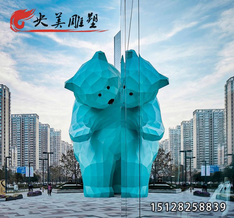 大型几何熊雕塑-爬墙切面熊玻璃钢不锈钢商场写字楼摆件图片