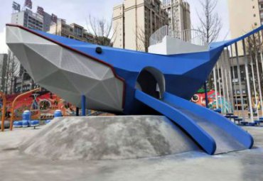 不锈钢鲸鱼滑梯雕塑-户外大型游乐场儿童乐园装饰摆件