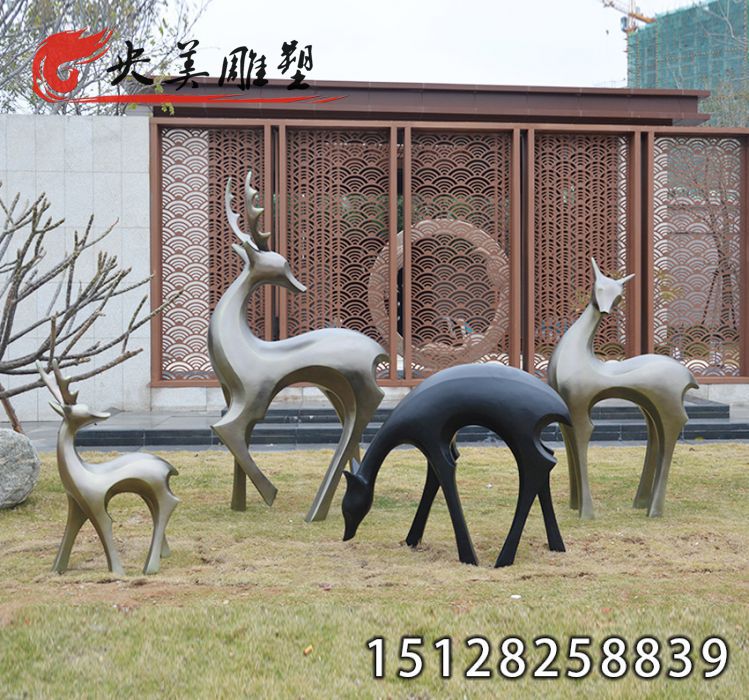 玻璃钢抽象鹿雕塑-房地产景观装饰几何鹿园林雕塑图片 玻璃钢抽象鹿雕塑-房地产景观装饰几何鹿园林雕塑图片
