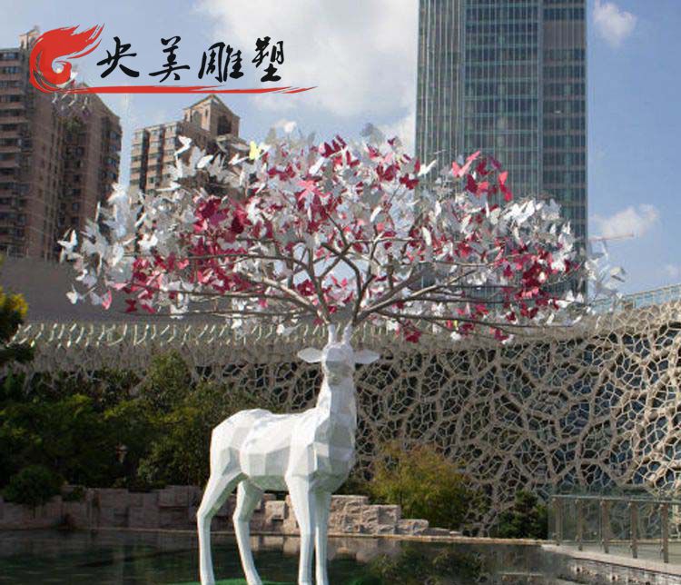 别墅园林玻璃钢创意几何梅花鹿雕塑图片 别墅园林玻璃钢创意几何梅花鹿雕塑图片