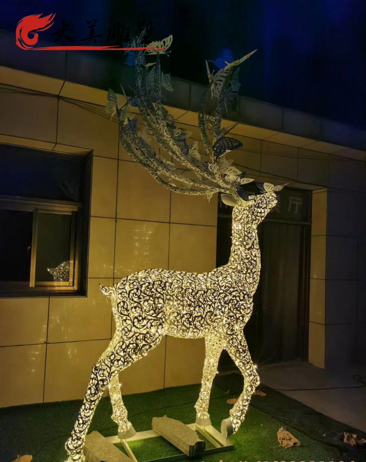城市广场摆放不锈钢镂空梅花鹿亮化景观雕塑图片 城市广场摆放不锈钢镂空梅花鹿亮化景观雕塑图片