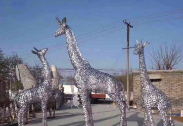 公园园林不锈钢镂空长颈鹿雕塑