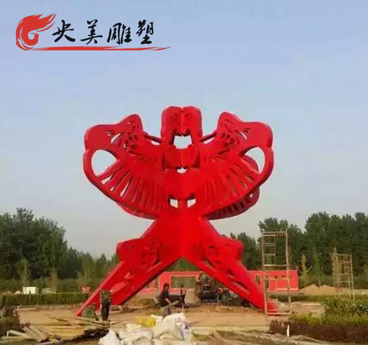 园林不锈钢镂空风筝雕塑图片