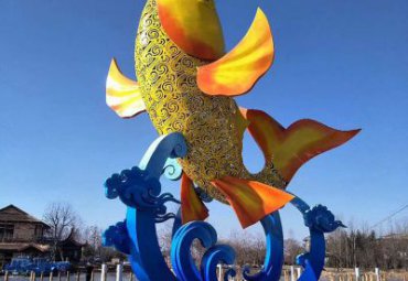 公园不锈钢彩绘鲤鱼水景雕塑