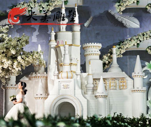 婚礼主题泡沫城堡雕塑图片