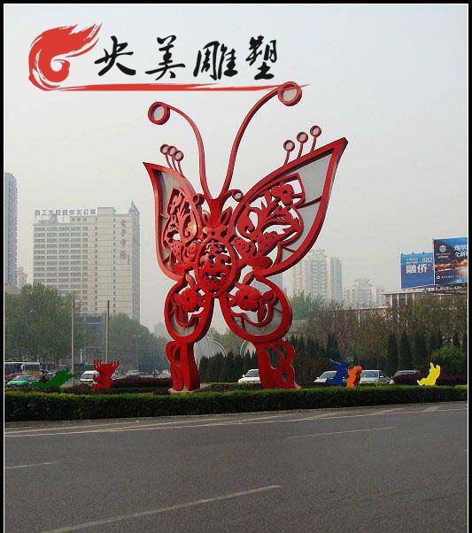 广场不锈钢镂空蝴蝶雕塑图片 广场不锈钢镂空蝴蝶雕塑图片