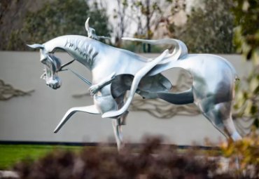 园林绿地摆放不锈钢镂空马雕塑