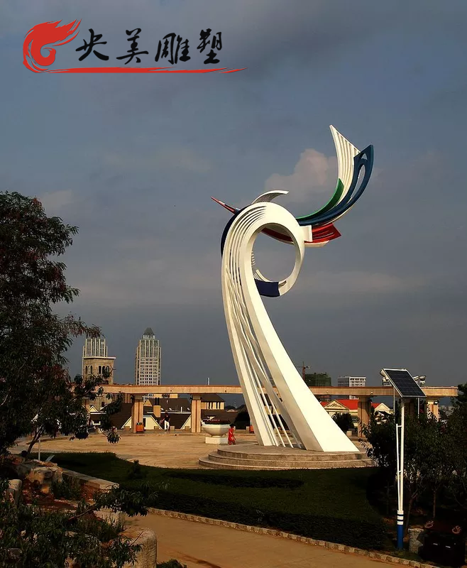 广场不锈钢抽象凤凰景观雕塑图片 广场不锈钢抽象凤凰景观雕塑图片