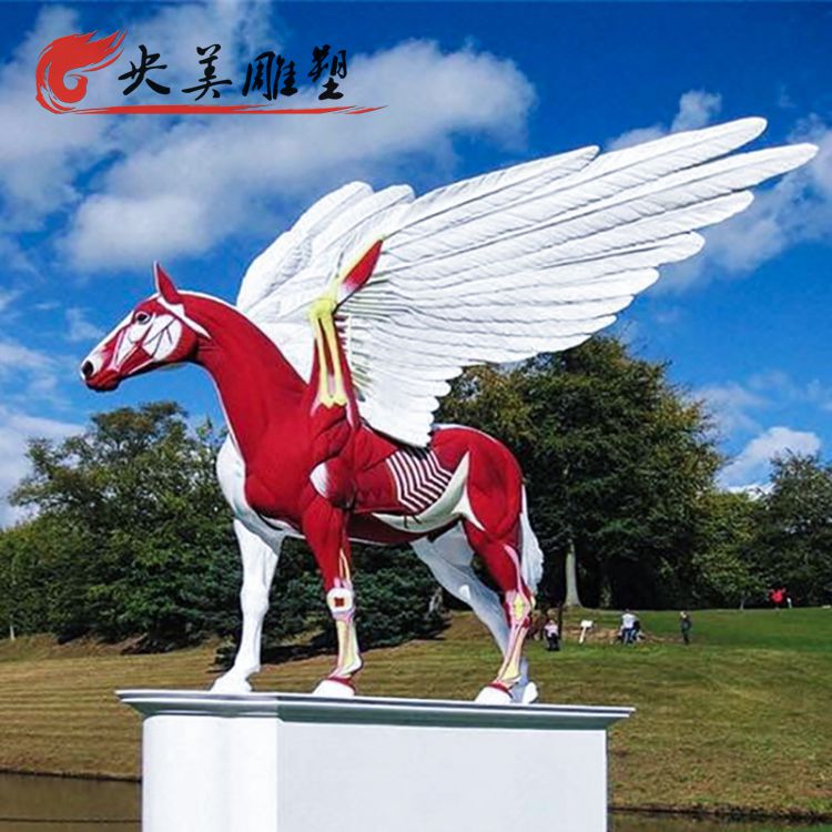 广场摆放玻璃钢彩绘飞马雕塑图片 广场摆放玻璃钢彩绘飞马雕塑图片