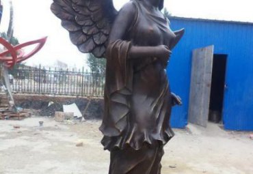园林广场门口摆放仿铜天使带翅膀西方女神雕塑  