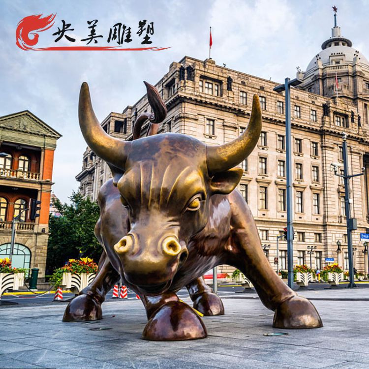 广场摆放大型玻璃钢仿铜华尔街牛雕塑图片 广场摆放大型玻璃钢仿铜华尔街牛雕塑图片
