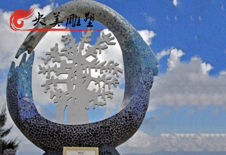 景点摆放不锈钢镂空雪花雕塑图片 景点摆放不锈钢镂空雪花雕塑图片