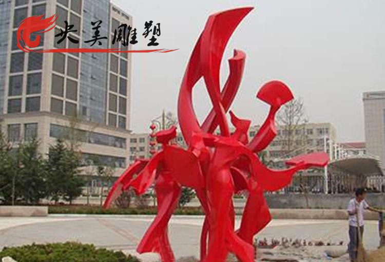 公园摆放不锈钢抽象扭秧歌人物雕塑图片 公园摆放不锈钢抽象扭秧歌人物雕塑图片