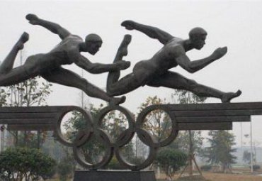 公园摆放抽象奥运冲刺运动人物铜雕