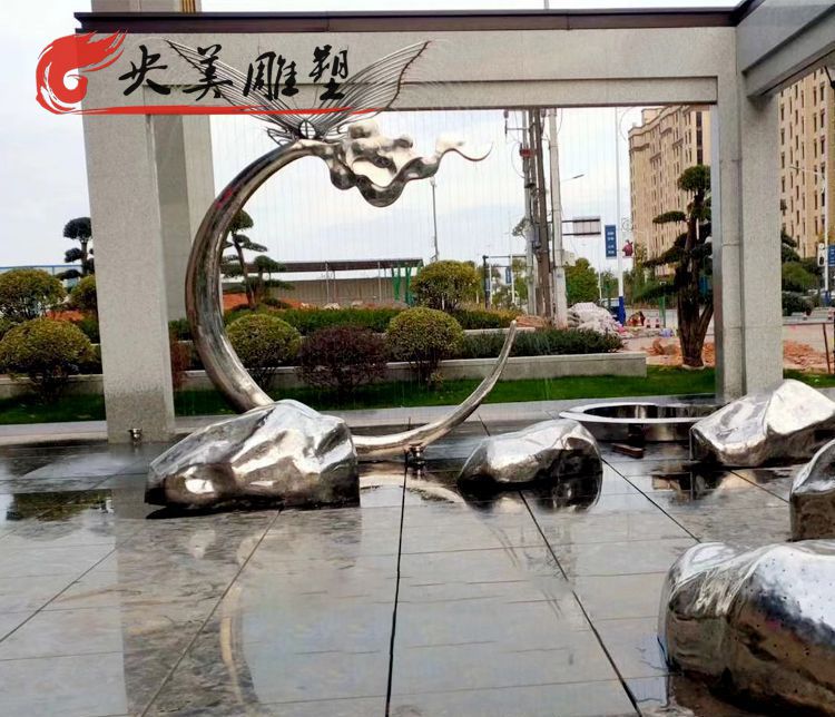 小区摆放不锈钢圆环蝴蝶景观雕塑图片 小区摆放不锈钢圆环蝴蝶景观雕塑图片