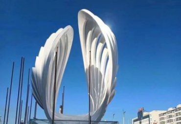广场创意不锈钢抽象翅膀景观雕塑
