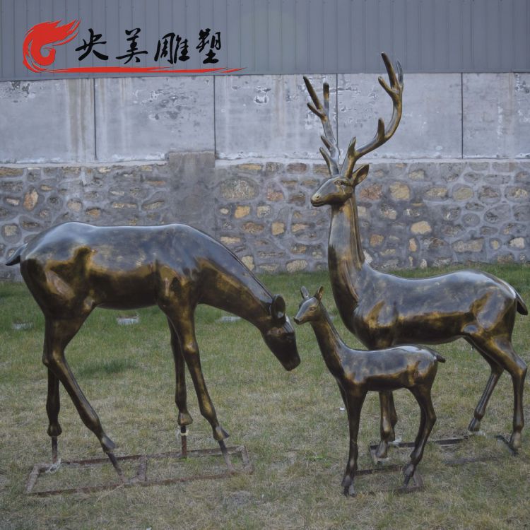玻璃钢仿铜户外草坪动物摆件梅花鹿图片 玻璃钢仿铜户外草坪动物摆件梅花鹿图片