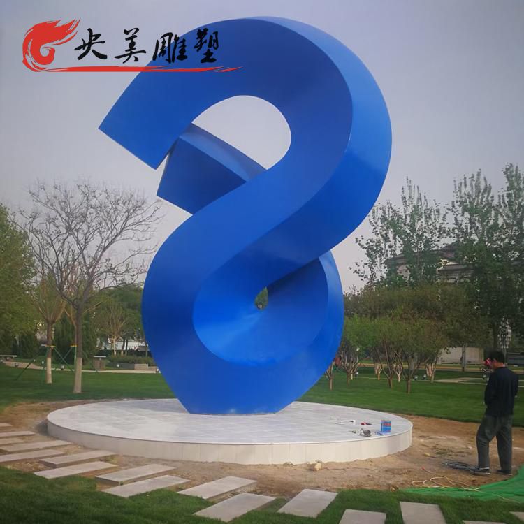 不锈钢异形蓝色景观装饰雕塑图片 不锈钢异形蓝色景观装饰雕塑图片