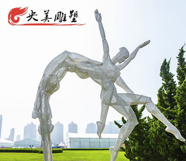 公园户外摆放抽象不锈钢体操运动员雕塑图片