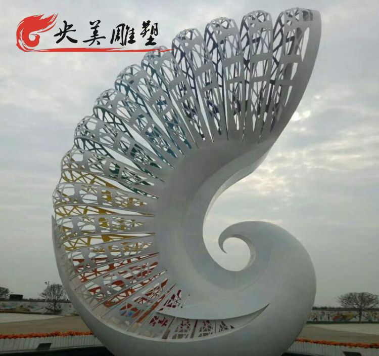 公园抽象不锈钢镂空凤凰雕塑图片 公园抽象不锈钢镂空凤凰雕塑图片