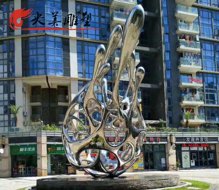 街道广场大型不锈钢抽象镂空火龙果雕塑图片
