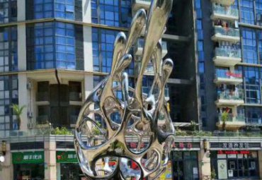 街道广场大型不锈钢抽象镂空火龙果雕塑