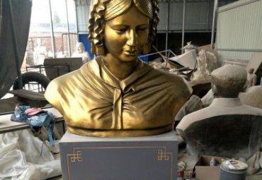 玻璃钢仿铜胸像著名护理事业创始人南丁格尔雕塑