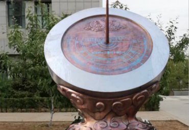校园景观古代钟表计时器不锈钢日晷雕塑