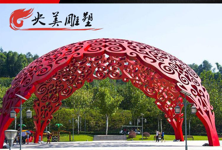 公园室外摆放大型不锈钢镂空花纹拱门景观雕塑图片