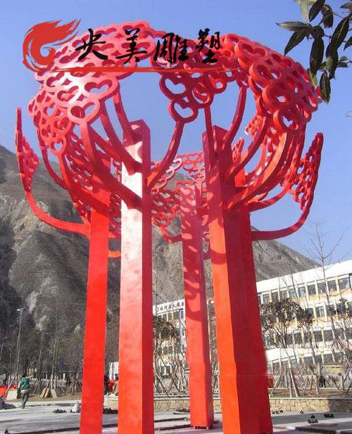 抽象不锈钢爱心树雕塑城市公园景观落地摆件图片 抽象不锈钢爱心树雕塑城市公园景观落地摆件图片