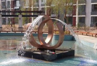 小区公园水池摆放抽象不锈钢半圆喷泉雕塑