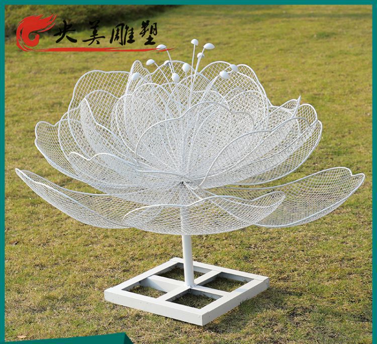 园林花园植物景观装饰摆件不锈钢镂空莲花雕塑图片 园林花园植物景观装饰摆件不锈钢镂空莲花雕塑图片