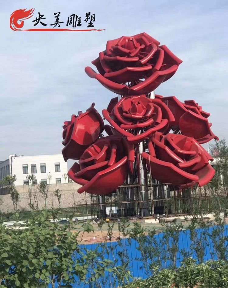 城市公园安装不锈钢仿真大型玫瑰花朵景观雕塑图片 城市公园安装不锈钢仿真大型玫瑰花朵景观雕塑图片