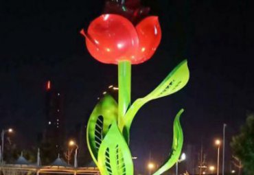 玻璃钢彩绘创意城市植物花朵雕塑