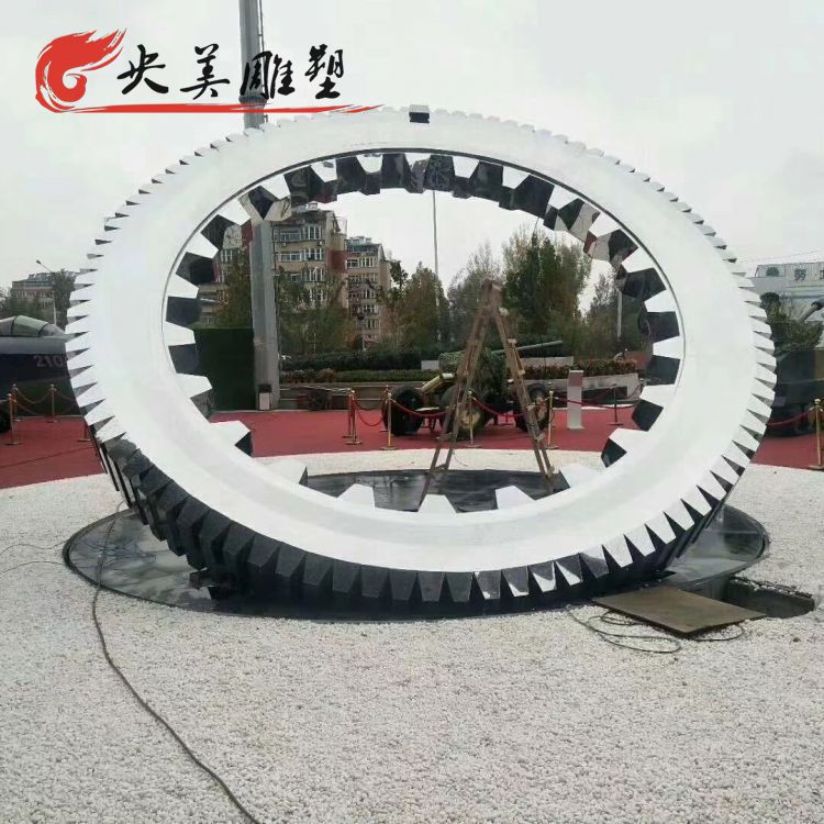 园林广场大型不锈钢齿轮环型创意景观雕塑图片